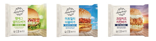 CU가 햄버거 라인업을 강화한다. <BGF리테일 제공>